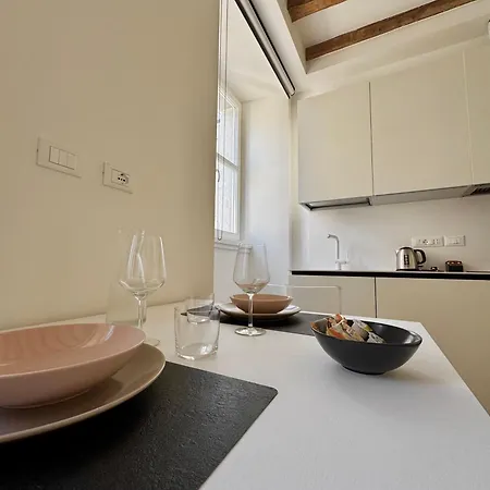 Lägenhet Gold's House Trieste