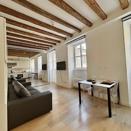 Gold's House * トリエステ